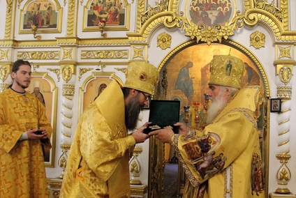 Патриаршей награды удостоен епископ Иннокентий к 50-летнему юбилею