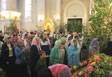 Фото, Владивосток. 3 июня 2012 года, день Святой Троицы в Покровском кафедральном соборе