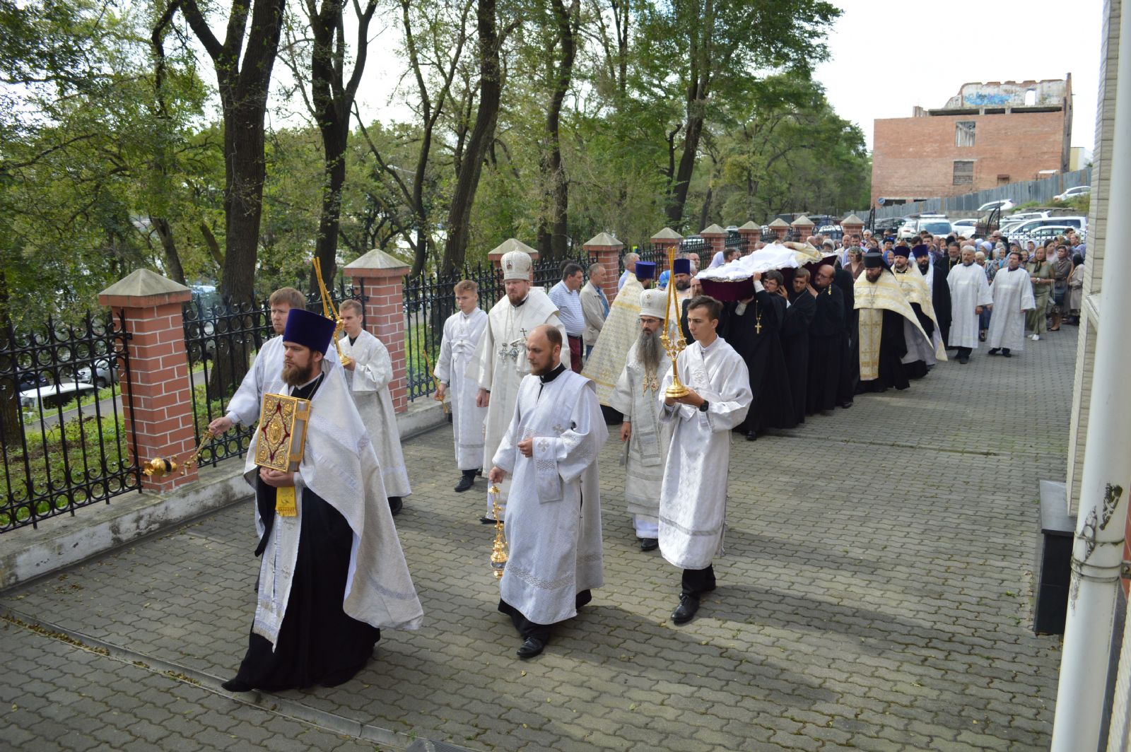 Владивостокская епархия простилась с протоиереем Василием Капитанюком