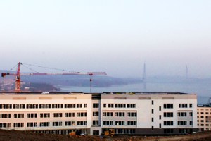 Фото. Владивосток, <a href='http://www.ostrov-grad.ru' target=_blank>остров</a> Русский. Живописная видовая площадка бухты Аякс