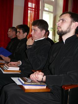 Фото. Владивосток. Торжественный выпускной акт во Владивостокском духовном училище