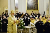 В Неделю 26-ю по Пятидесятнице Предстоятель Русской Церкви совершил Литургию в Троицком соборе Александро-Невской лавры