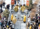 Во Владивостоке освящен памятник царю-страстотерпцу Николаю II