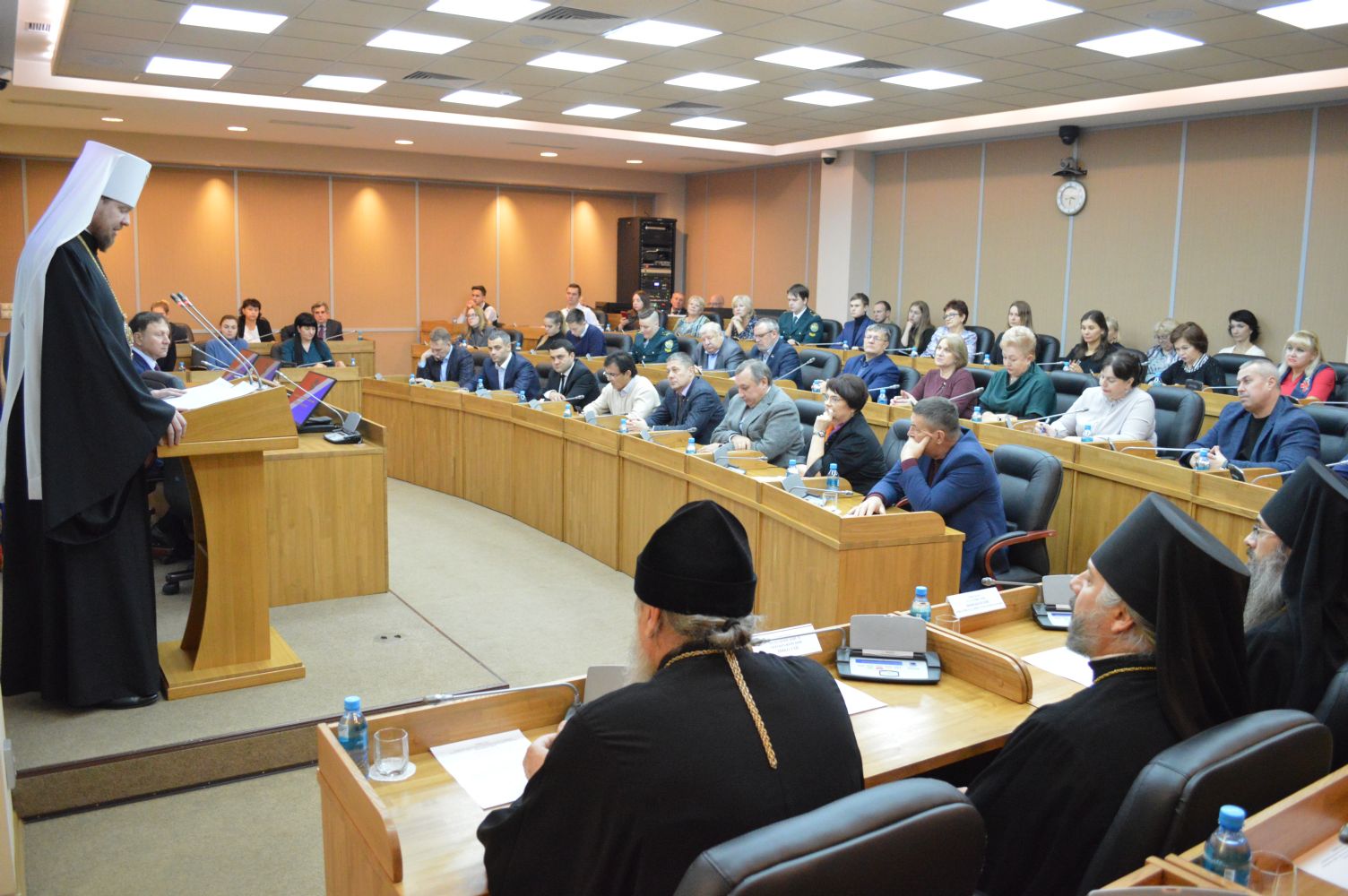 Первые Рождественские Парламентские встречи прошли в Законодательном Собрании Приморского края.