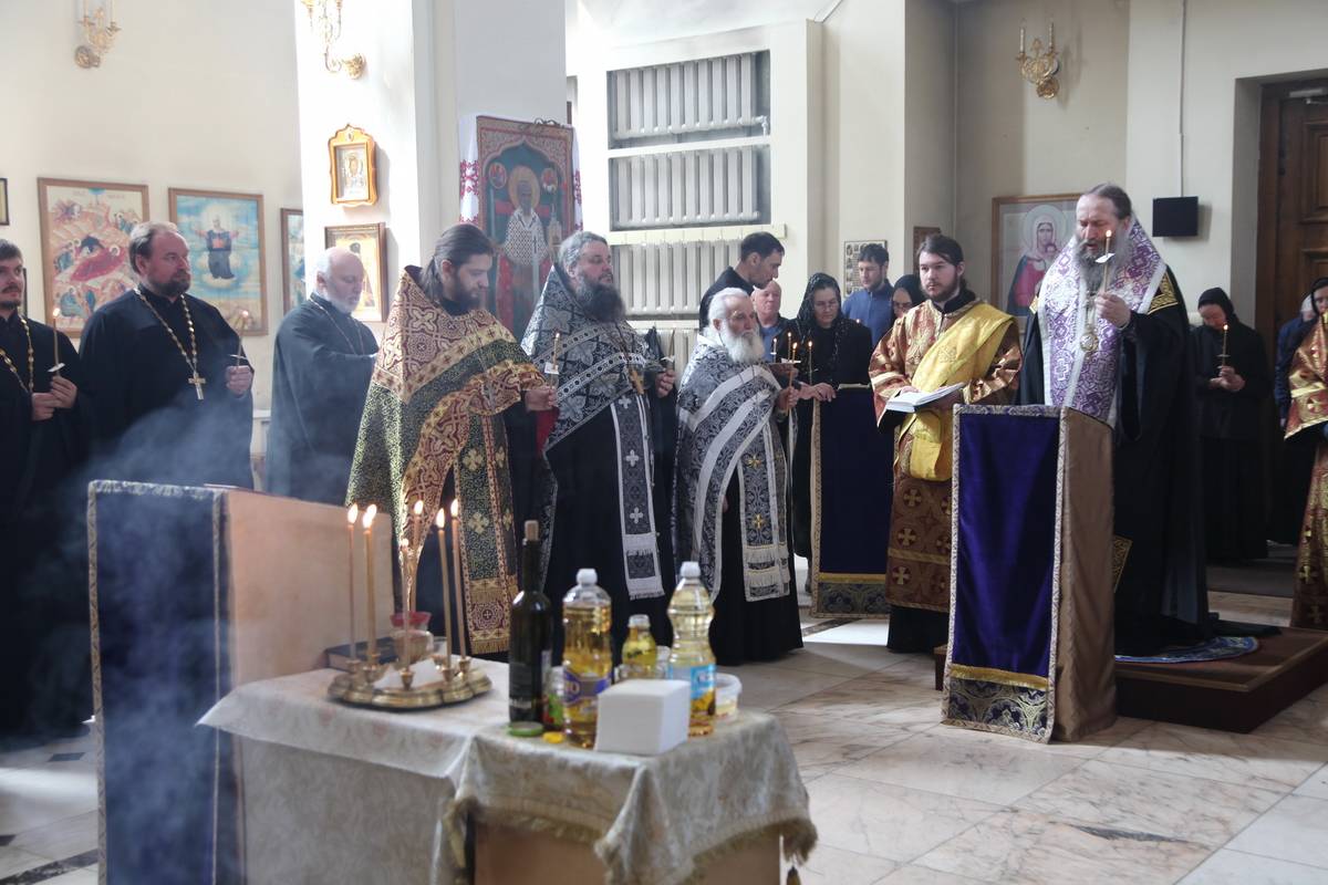 Соборование священнослужителей Арсеньевской епархии (+ Фото)