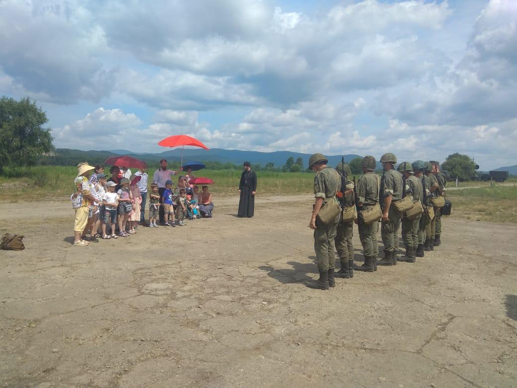 Военные сборы прошли учащиеся воскресных школ Владивостока и Артема