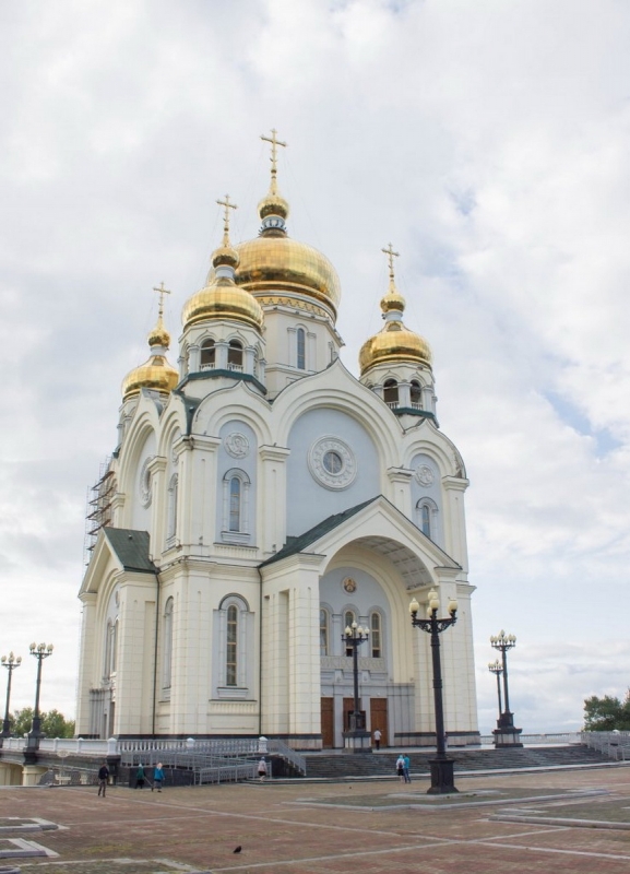 В праздник Преображения Господня епископ Гурий сослужил митрополиту Артемию во время Божественной литургии в Хабаровске (+ Фото)