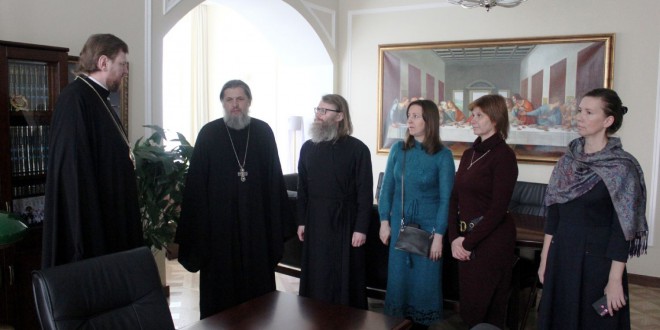Состоялась встреча митрополита Владимира и представителей Синодального отдела по церковной благотворительности и социальному служению