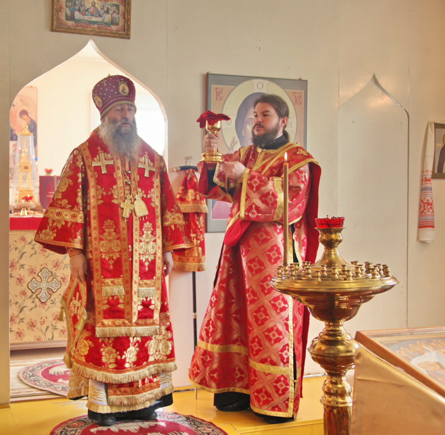 Архиерейское богослужение в день памяти апостола и евангелиста Иоанна Богослова в Новосысоевке (+ Фото)