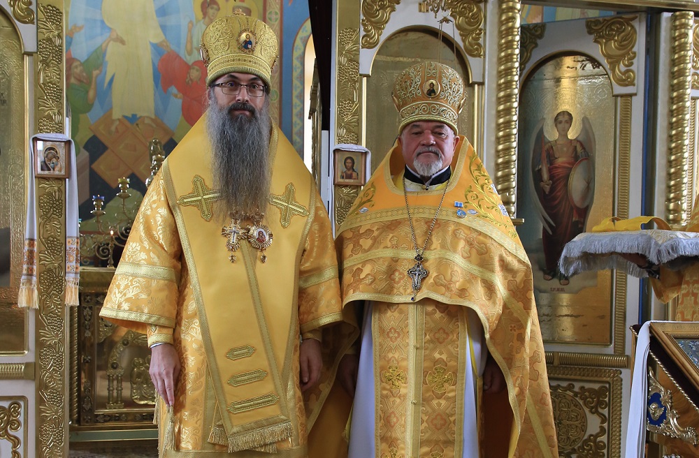Епископ Иннокентий совершил литургию в Вознесенском храме Спасска