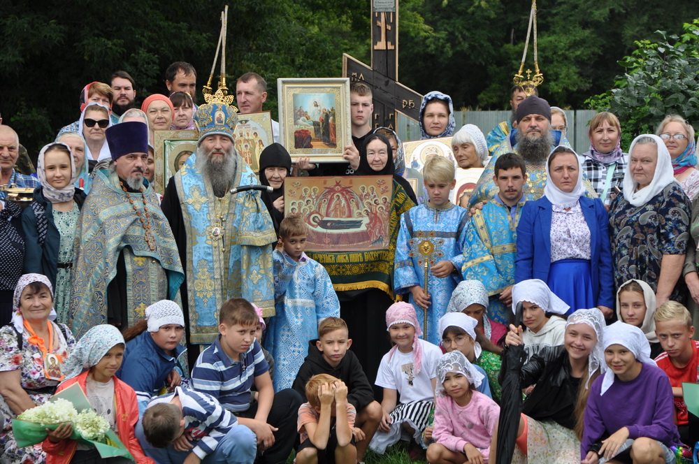 Восьмой Успенский Крестный ход прошел в Арсеньевской епархии (+ Фото + Видео)