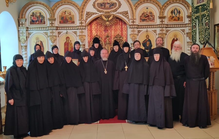 Завершился второй год обучения слушателей богословских курсов для монашествующих