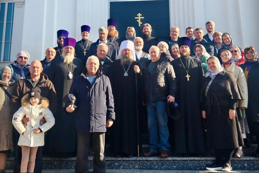 В храме Богоявления г. Артема состоялось архиерейское богослужение