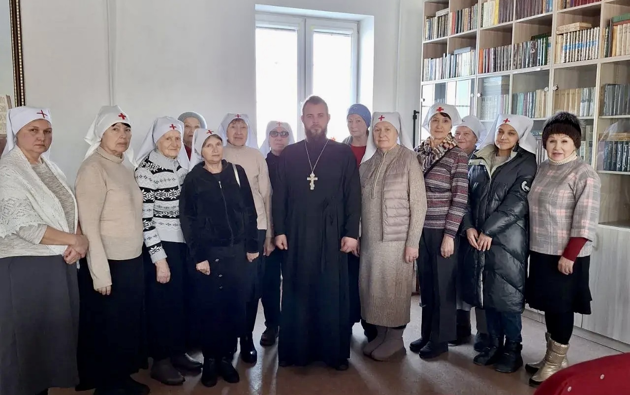 Встреча руководителя социального отдела с сестрами милосердия.