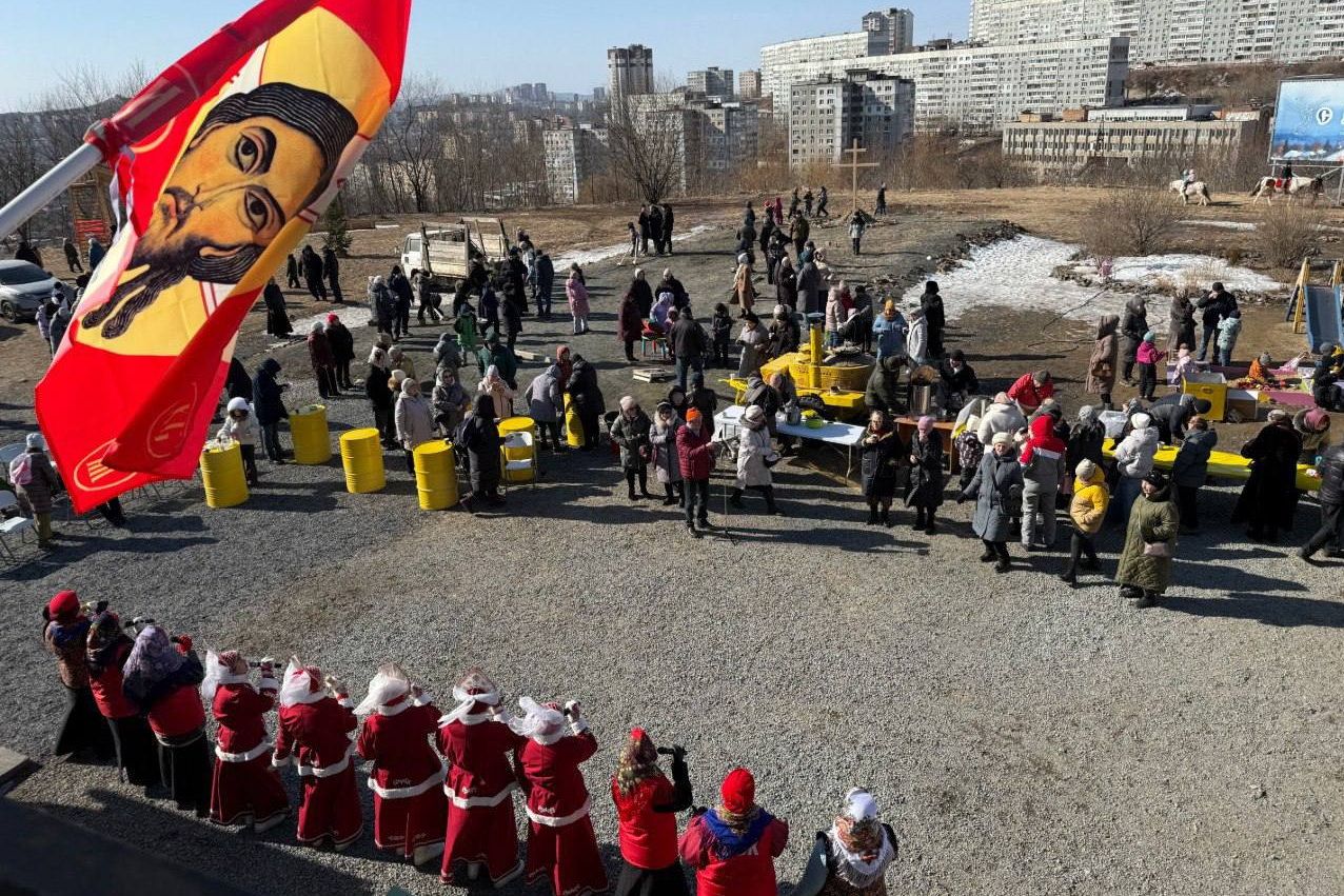 На приходе храма свт. Спиридона Тримифунтского состоялся Семейный праздник по случаю Сретения Господня 