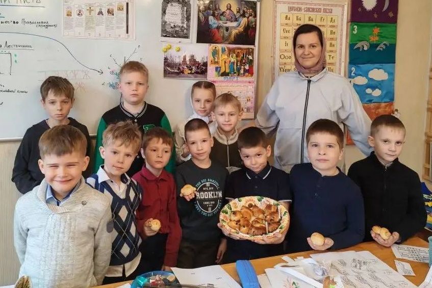 В воскресной школе Покровского храма п. Угловое отметили День памяти 40 мучеников Севастийских