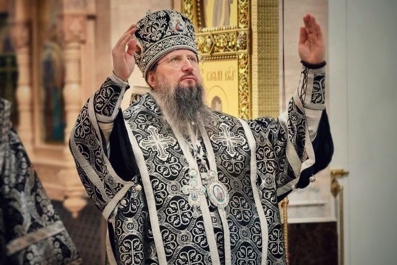 Глава митрополии совершил Литургию Преждеосвященных Даров в Спасо-Преображенском соборе